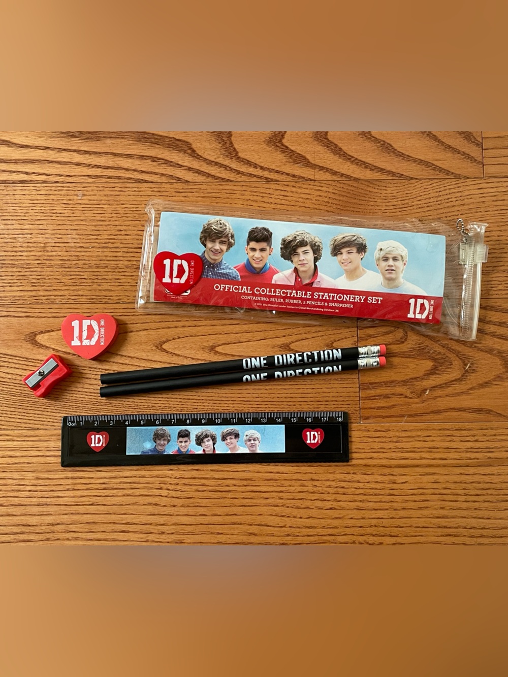 RARE One Direction Official Collectible Stationary Set